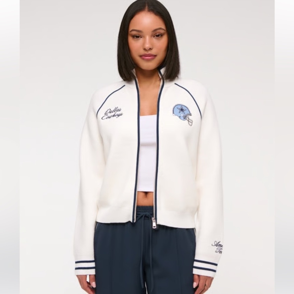 NWT Women's Abercrombie Dallas Cowboys LuxeLoft Full-Zip Jacket SZSmall SOLD OUT